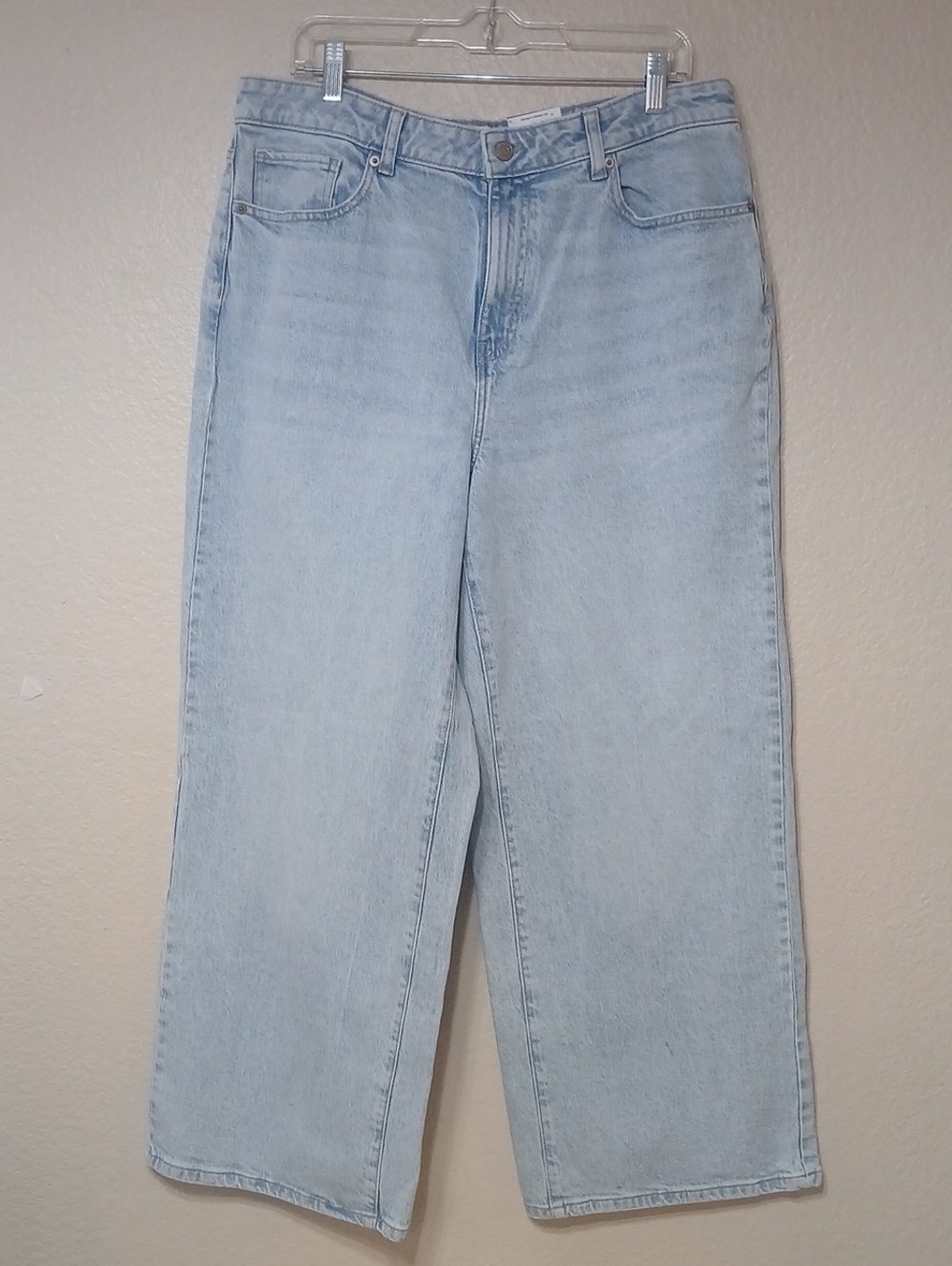 Time and Tru Wide Leg Jeans